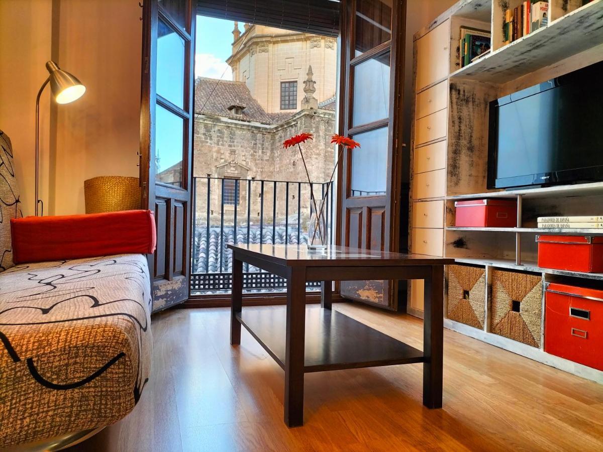 El Balcon De Santiago Apartment Granada Exterior photo